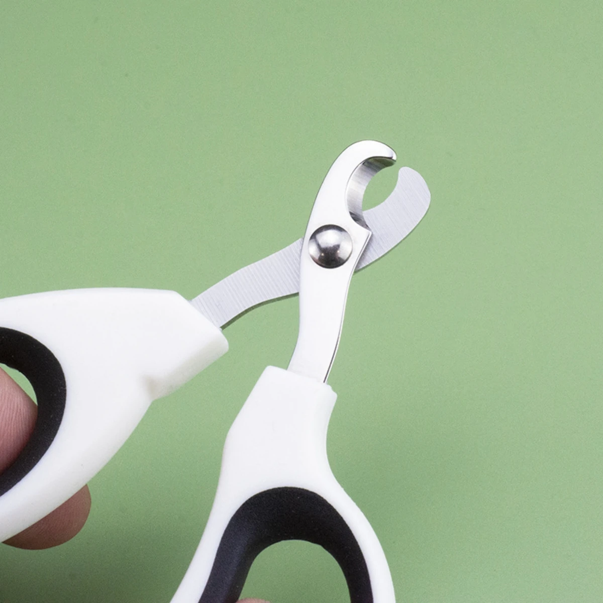 1Pc Pet Nail Clippers Half Moon Shape Stainless Steel Cats Nail Scissors Small Pet Universal Nail Scissors Anti-Scratch Supplies 6