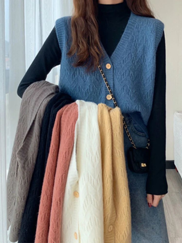 

White Vest Sweater 2022 New Autumn Women Korean Loose V-neck Short With Sweater Top