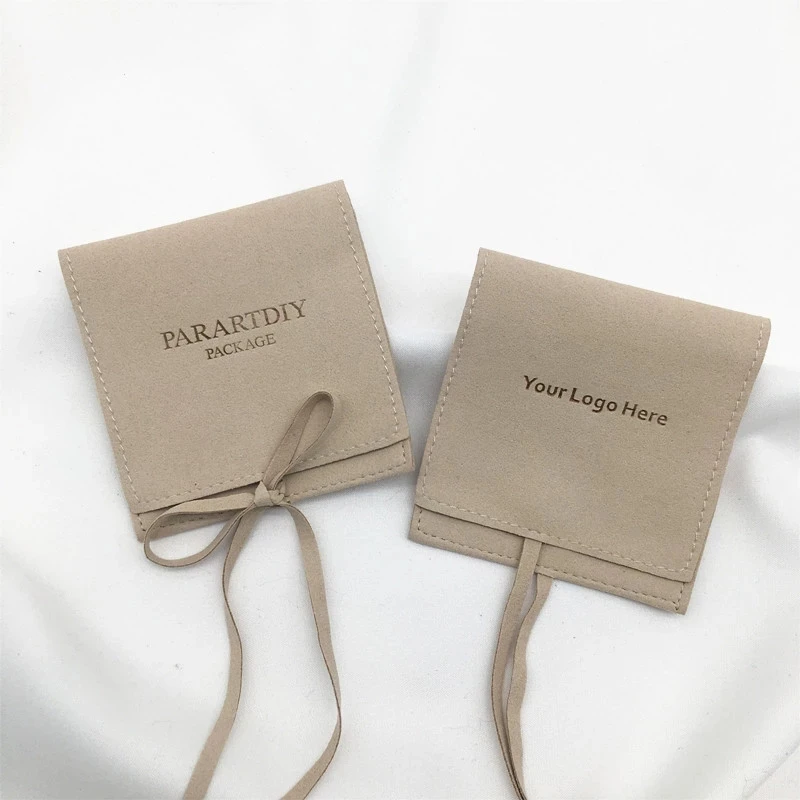 

50pcs Personalized Deboss Logo Print Microfiber Jewelry Pouch Bags Custom Jewelry Packaging Pouch Wedding Favor Ring Bags Bulk