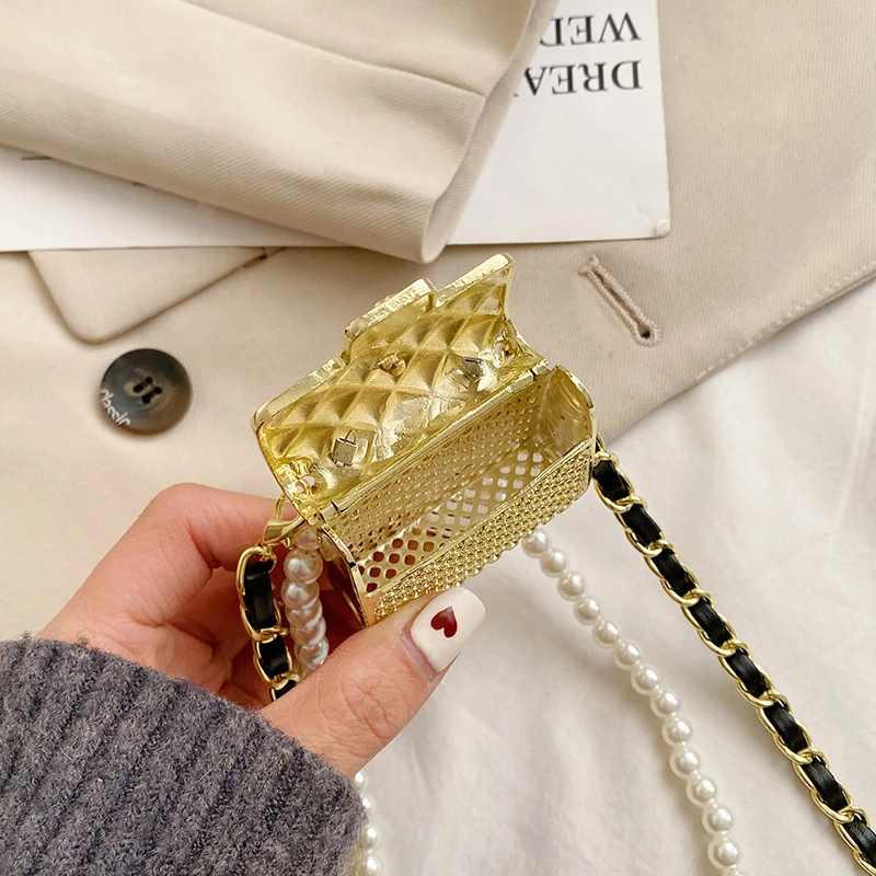 Modische Metallschultern für Damen, hochwertige Umhängetasche, Designer-Bekleidungszubehör, Umhängetasche, niedlicher Mini-Diamant_voghion.com