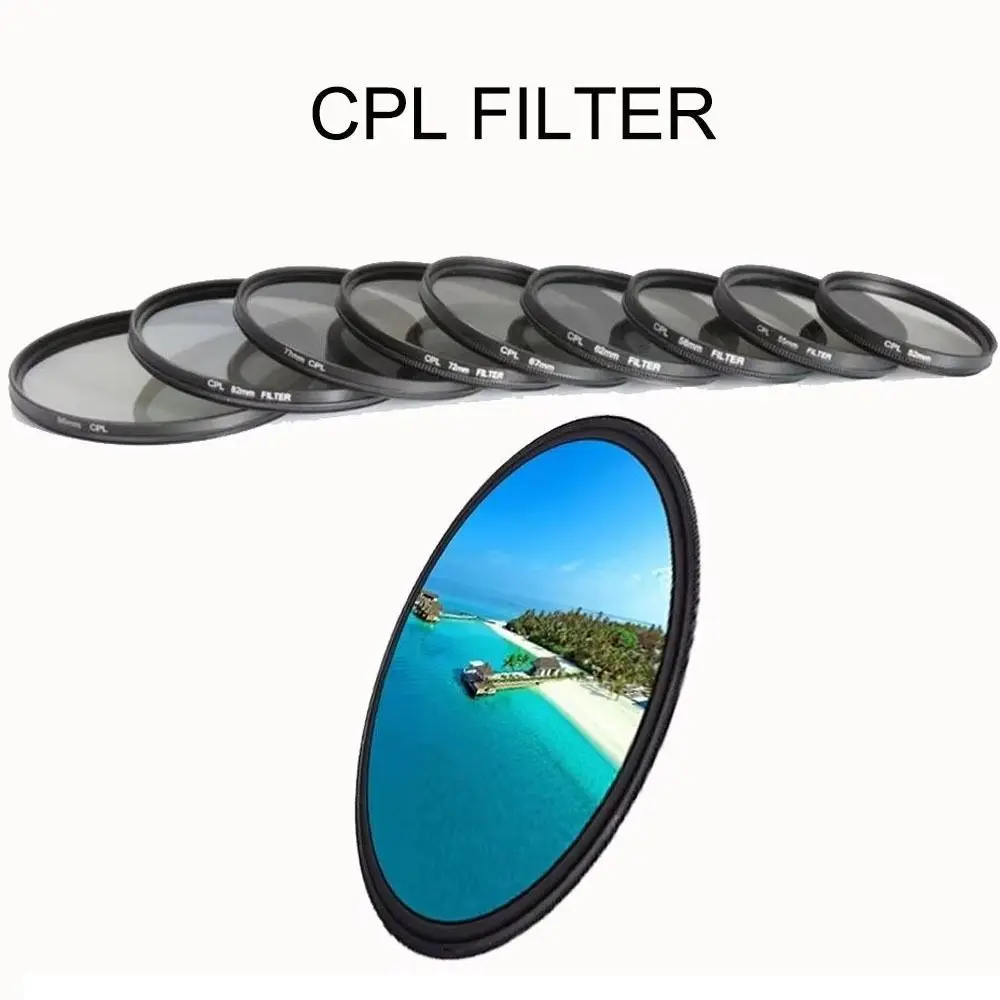Filtre circulaire 67mm posé sur fond blanc, anneau noir, pour appareil photo reflex.