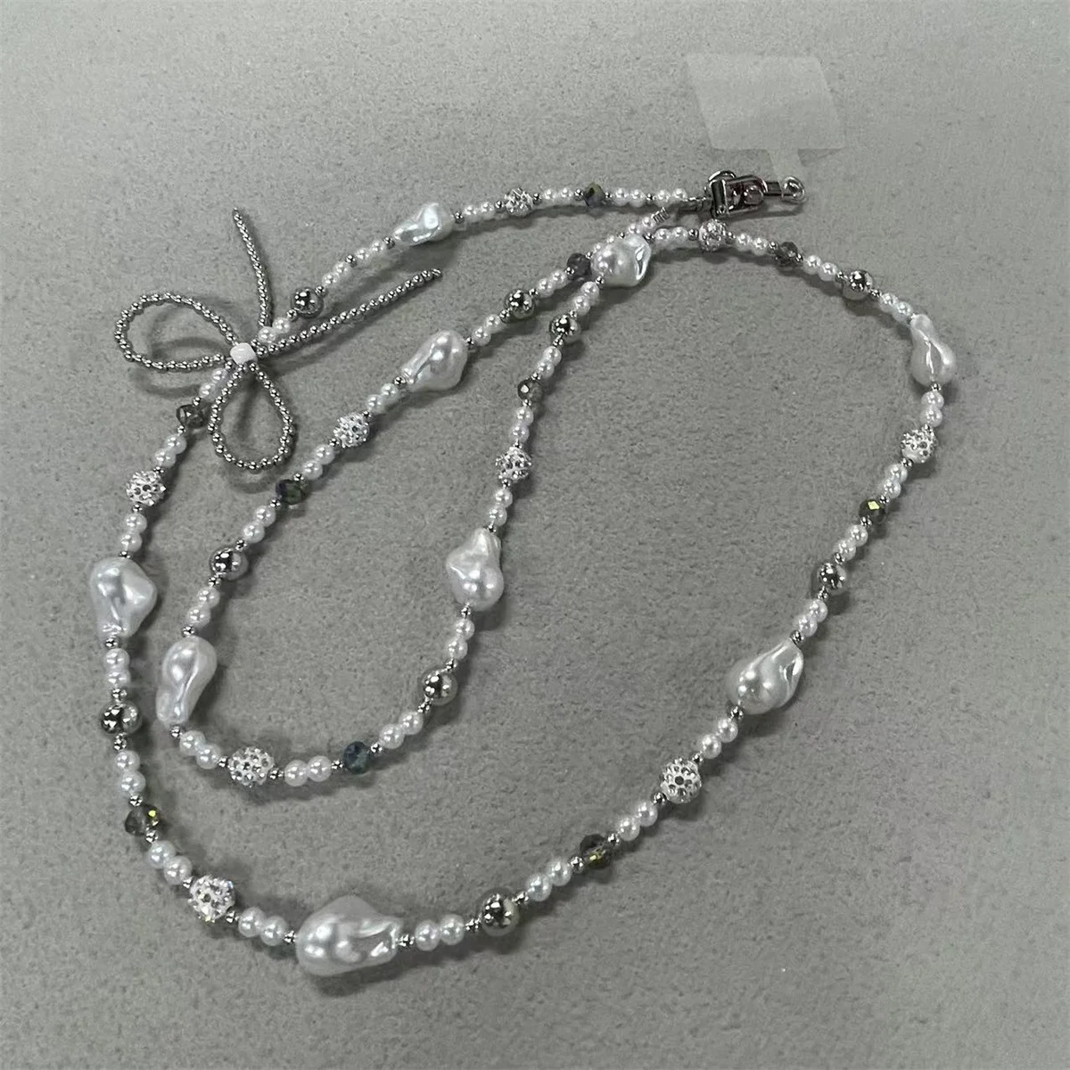 Elegant Pearl Bow Beaded Crossbody Chain Phone Case Pendant
