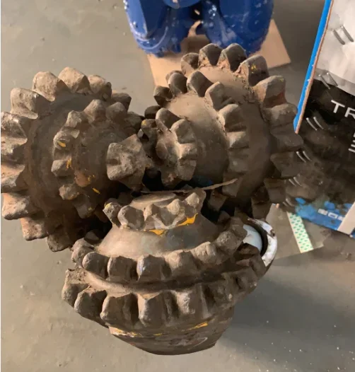 New HOT Selling 8 3/4 Iadc Code 537 Tricone Rotary Rig Rocks Bits Well Used Water Drilling Machine 5