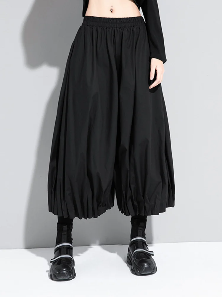 [EAM] High Elastic Waist Black Pleated Split Wide Leg Trousers New Loose Fit Pants Women Fashion Tide Spring Autumn 2026 1DA618