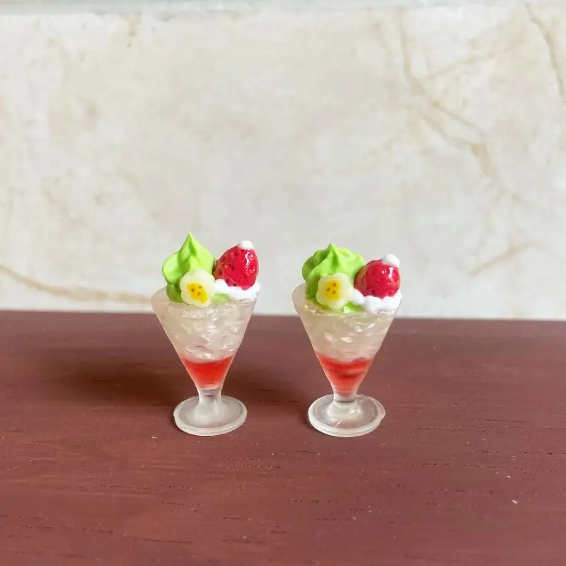 1/5Pcs Miniature Dollhouse Cream Cake Dessert Christmas Strawberry Ice Cream Cup Pretend Play Kitchen For Kids Toy Accessories
