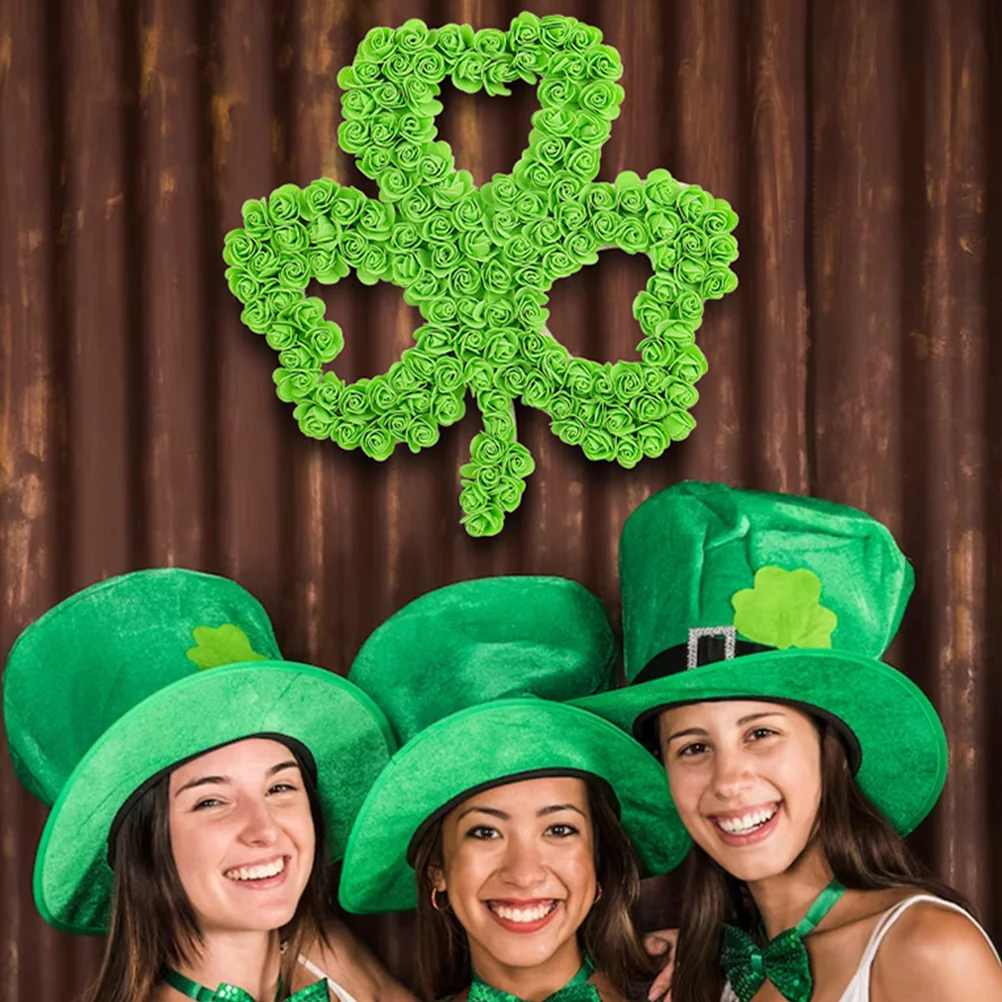

Shamrock Shaped Hanging Garland St Patrick's Day Wall Decor Plastic Garland Hanging Decor