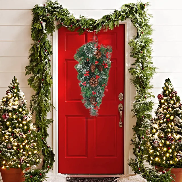Karácsonyi Mesterséges Szajré Könnycsepp Koszorú Bejárati Ajtó Bogyóval És Fenyő Kúpokkal Otthoni Dekorációhoz - Image 5