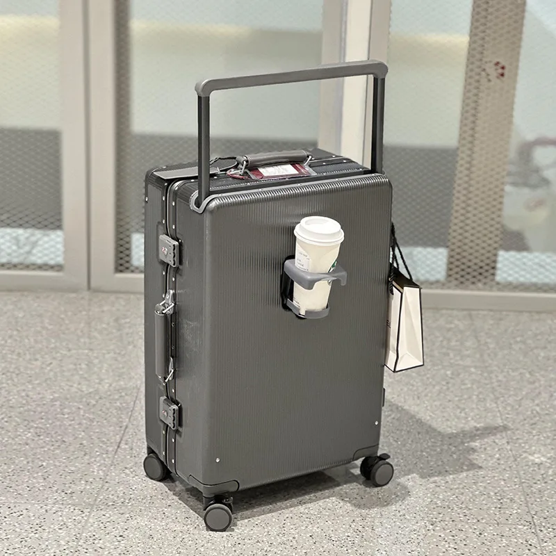 20 inch carrier Carry-on suitcase boarding bag durable aluminum suitcase Wide pull rod permitted to both men and women
