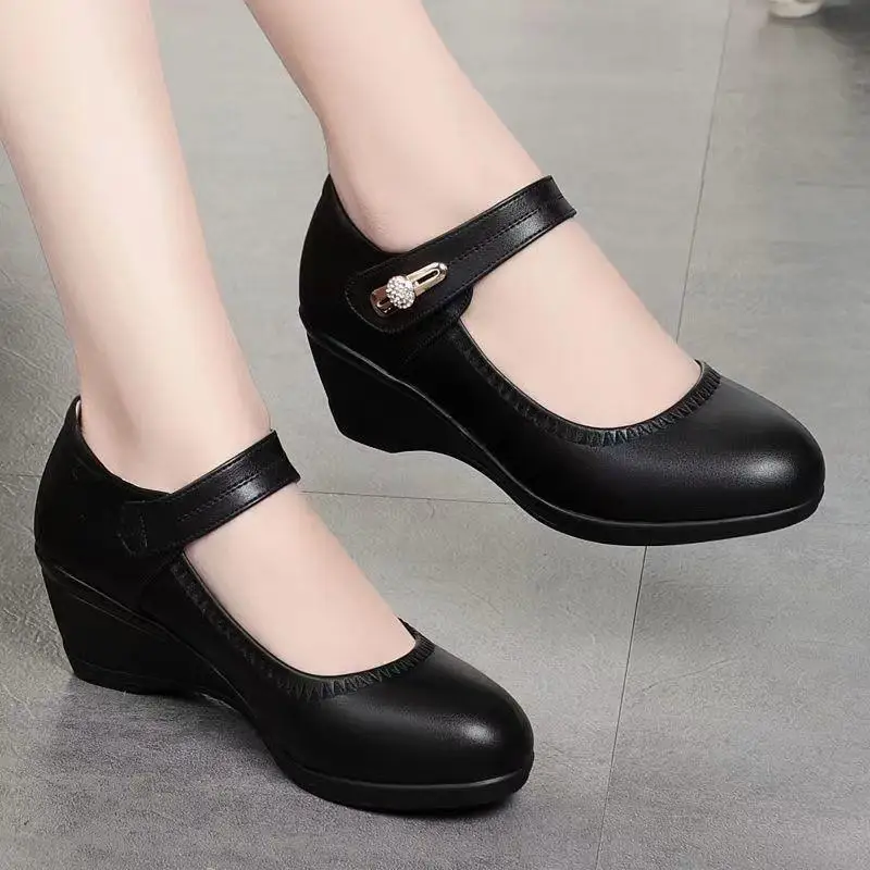 Leather Mother's Shoes - Image 5