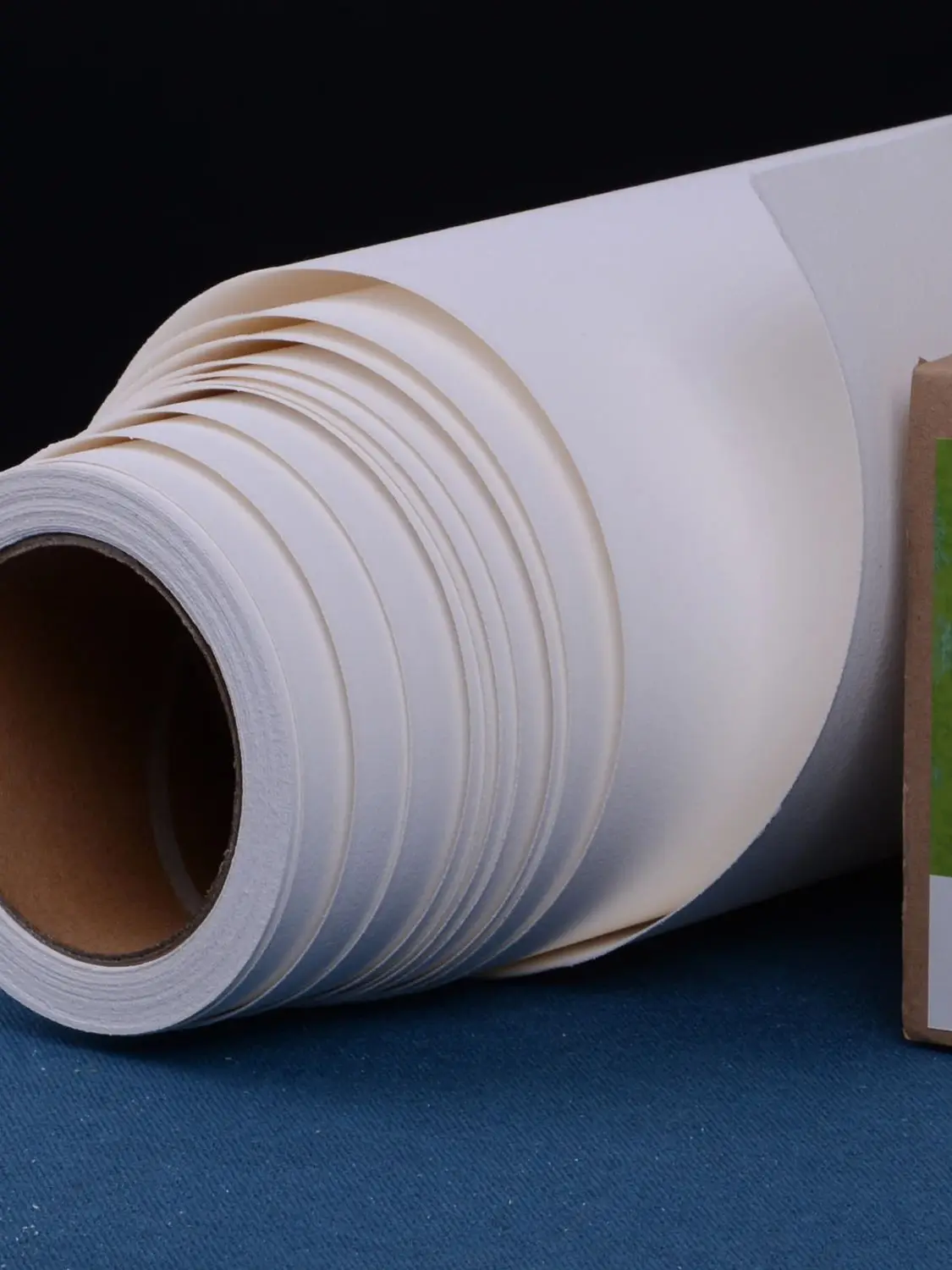 Baohong Student Grade Watercolor Paper Roll, 300gsm / 140lb, 100% Cotton, 10m, Art Supplies for Watercolor & Gouache