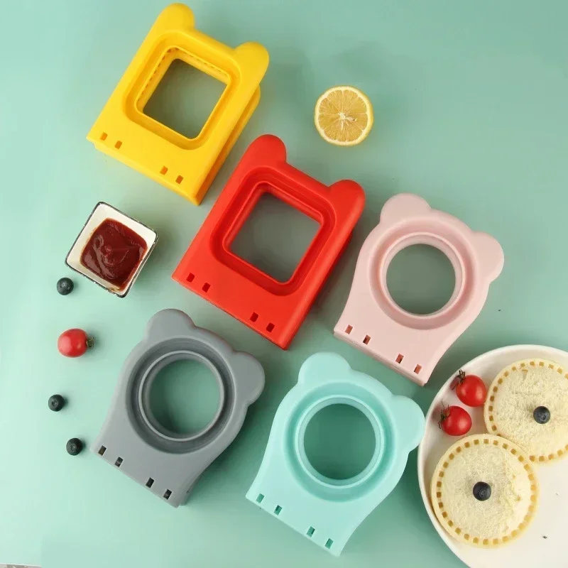 1Pcs Round Square Sandwich Cutter Cutting Die Handguard Stainless Steel Baking Tool Cake Biscuit Toast Sandwich Bread Mold cookie cutter baking mold cookie mould cookie maker press kit