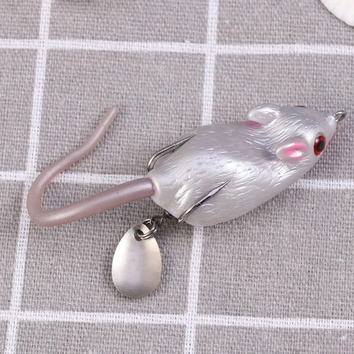 

Long Throw Freshwater Hook Fishing Lures Mouse Simulation Bait Barbed Topwater Rat