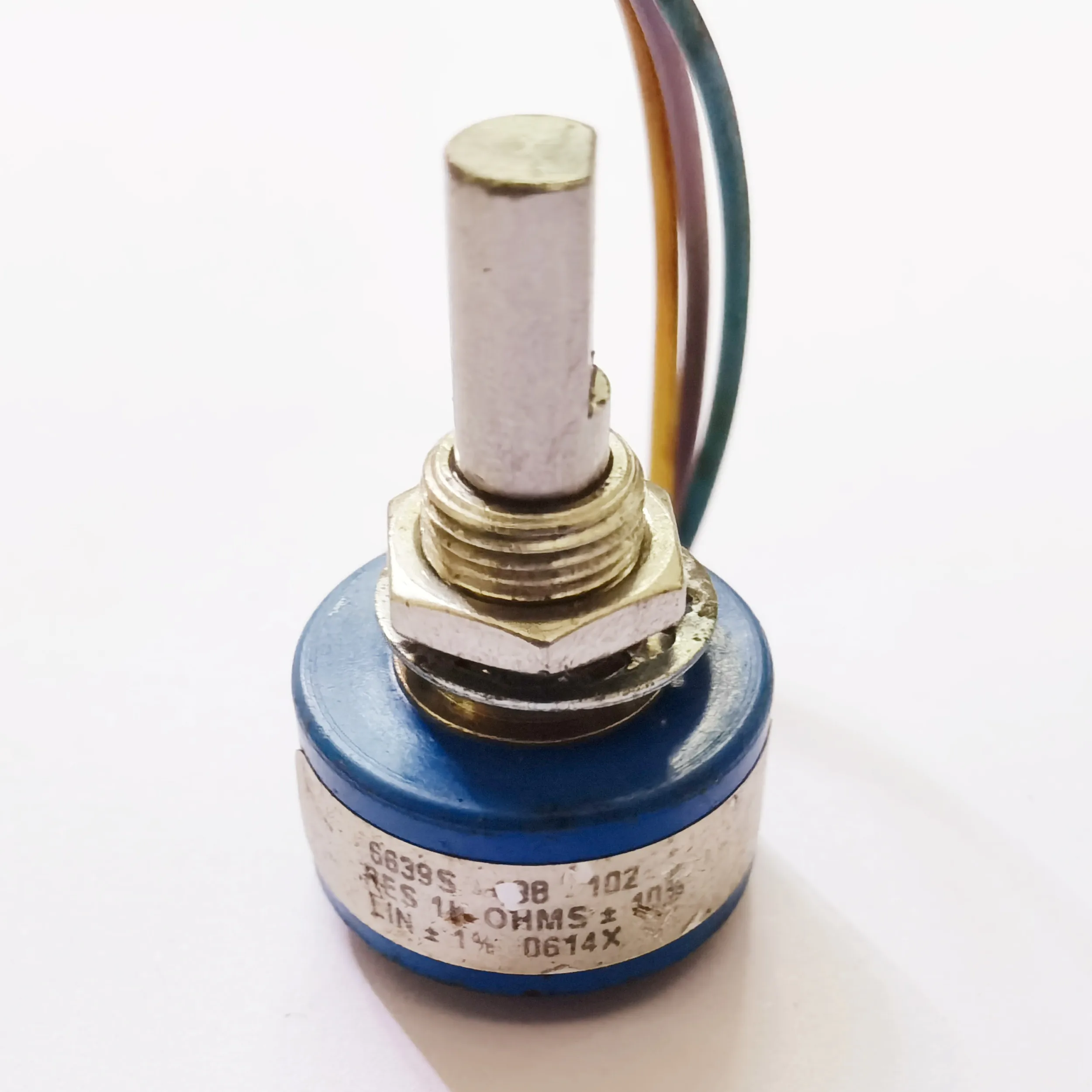 

Hot spot 6639S-438-102 1K conductive plastic potentiometer import potentiometer 1K 102 (SWITCH)