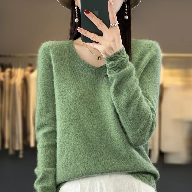 2024 autumn and winter new 100% pure wool cashmere sweater women's V-neck pullover fashion solid color long sleeve pullover. 3