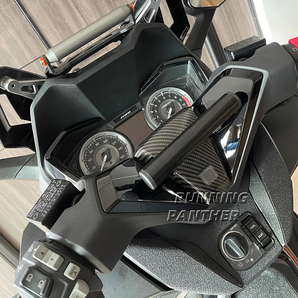 Рисунок 4 - Держатель для телефона и навигатора