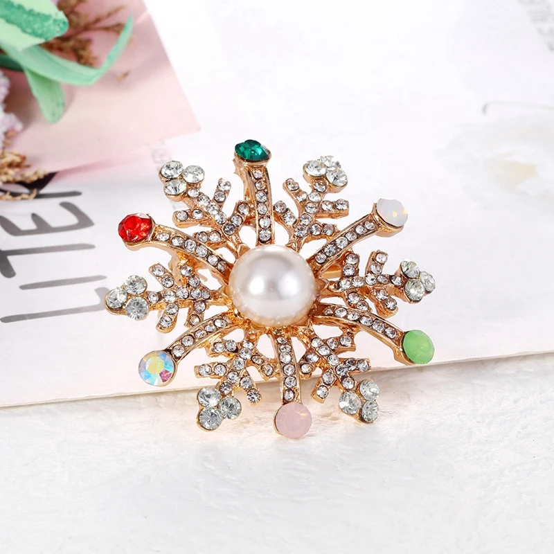 Broche flocon de neige en cristal pour femmes, à la mode, strass, écharpe, Clip, vêtements pour filles, accessoires