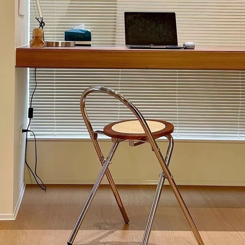 Durable and foldable retro backrest dining chair, suitable for family and coffee shop leisure balcony chairs, rattan bar chairs