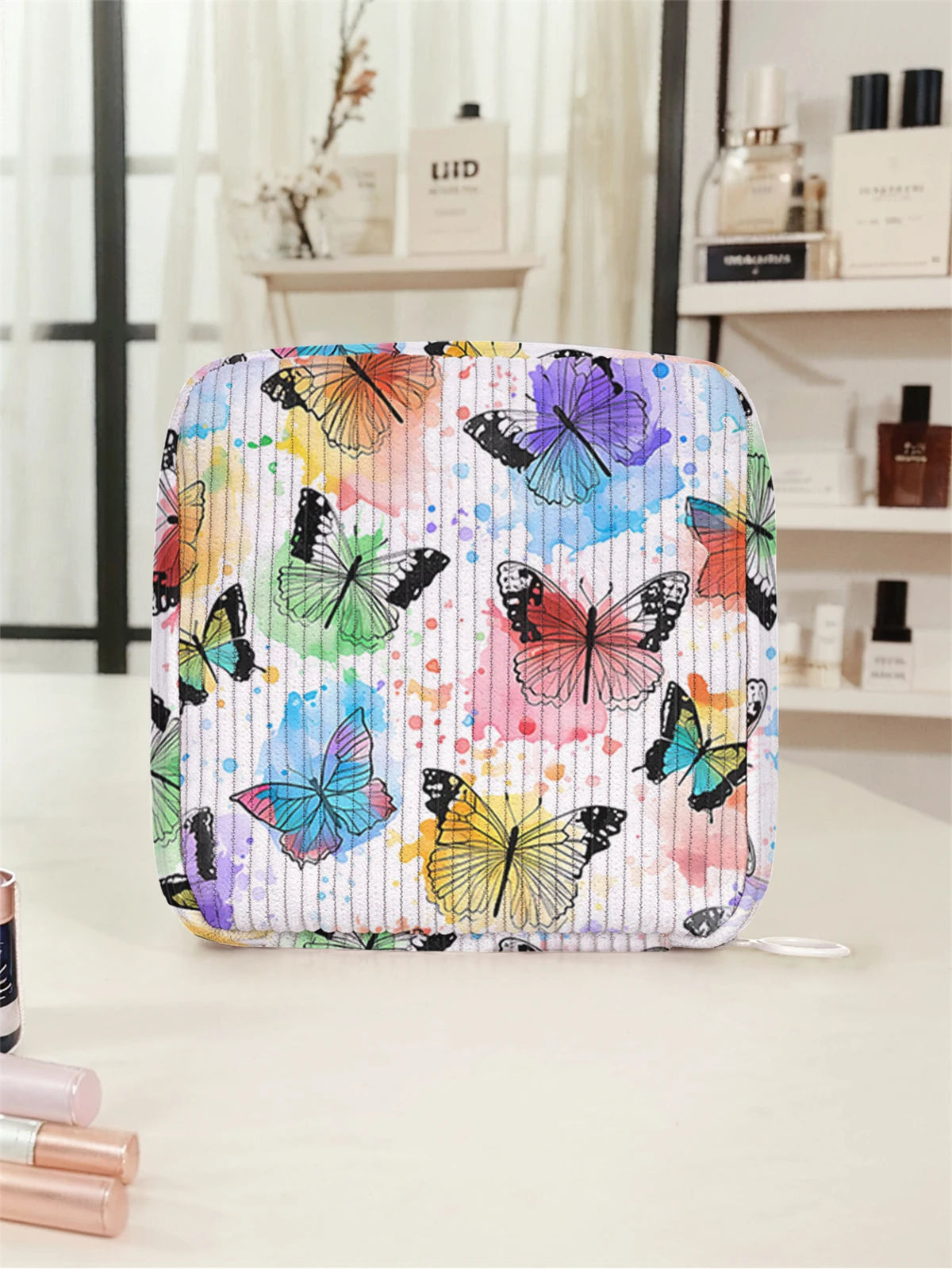 Butterfly pattern printed sanitary napkin storage bag, women's lightweight tissue bag, sanitary tissue bag