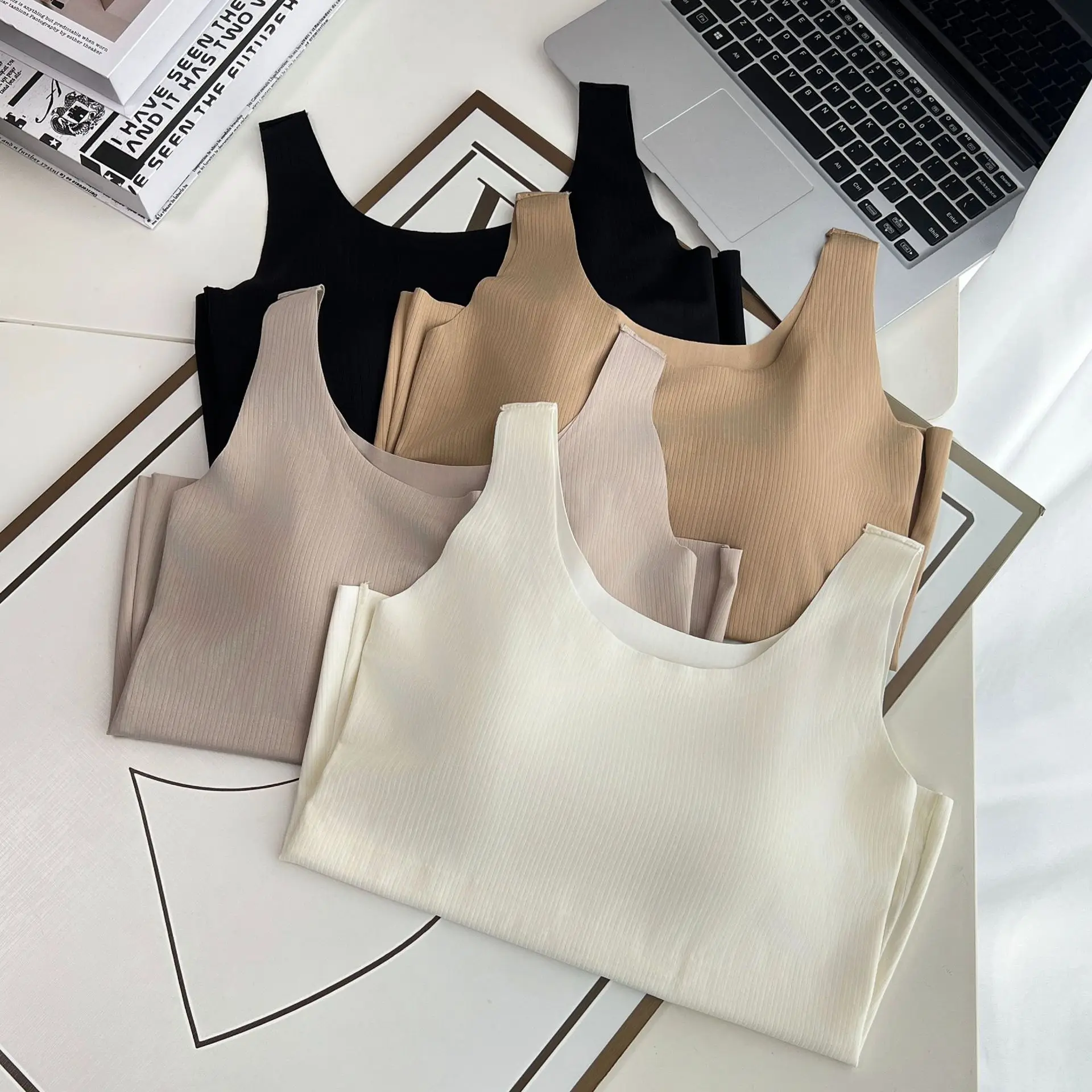 Ice Silk Seamless Wide Shoulder Plus Size Tank Top Summer New Style Sleeveless With Chest Pad And Base Vest 128