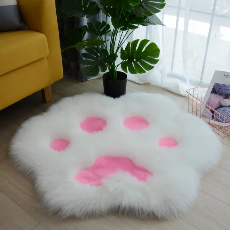 Brown Mini Cat Paw Rug — The Tabby Haberdashery