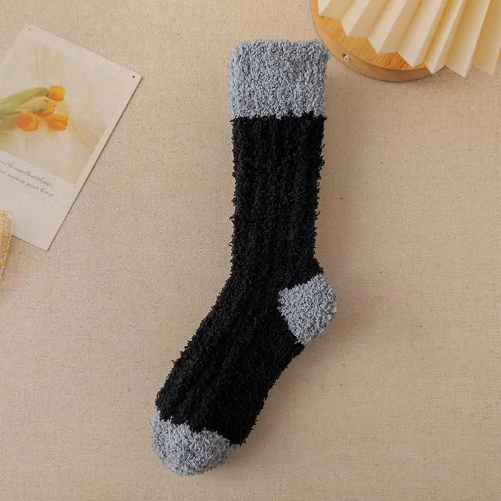 

Coral Fleece Socks Cozy Coral Velvet Mid-calf Socks Soft Elastic Thickened Warm Plush Polyester Fiber Women's for Autumn