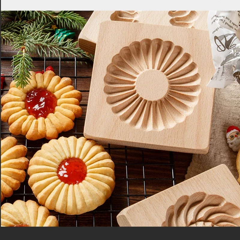 Moules à Biscuits En Bois 3D En Forme De Pomme De Pin Pour Noël