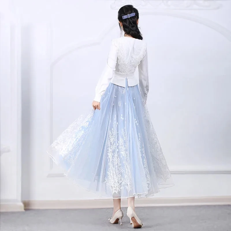 Dress female spring and autumn 2022 new female lace embroidered mesh long sleeve fake two-piece long skirt