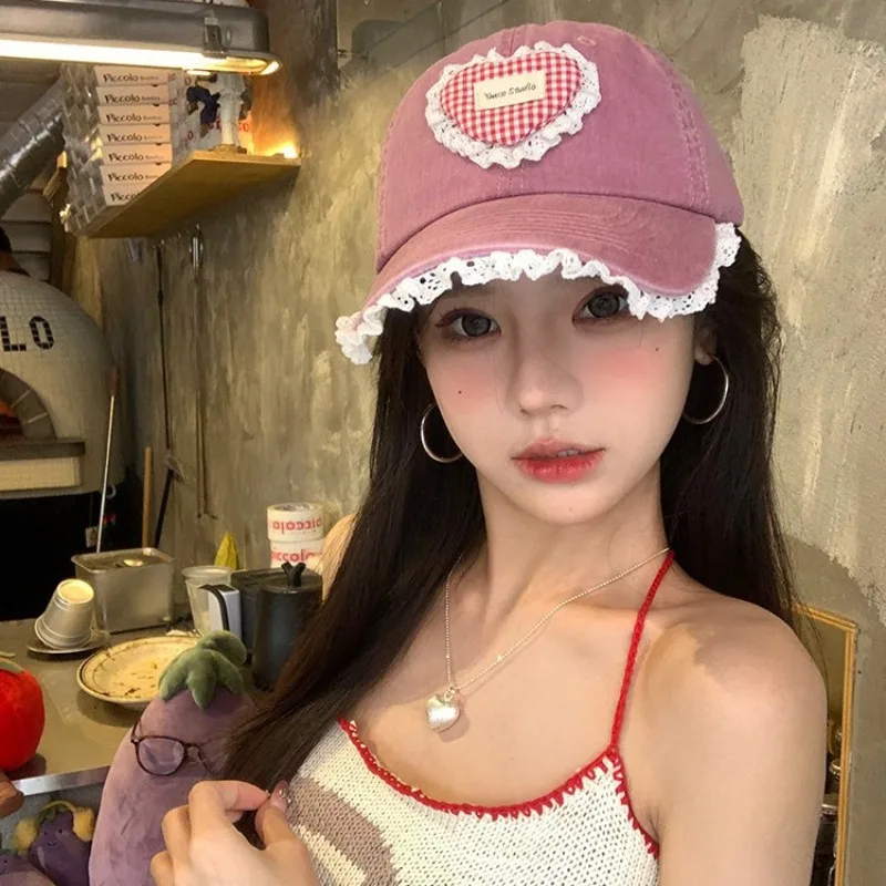 한국어 달콤한 레이스 사랑 패치 디자인 야구 모자 Y2K 봄과 여름 여행 태양 보호 다목적 귀여운 여성 모자