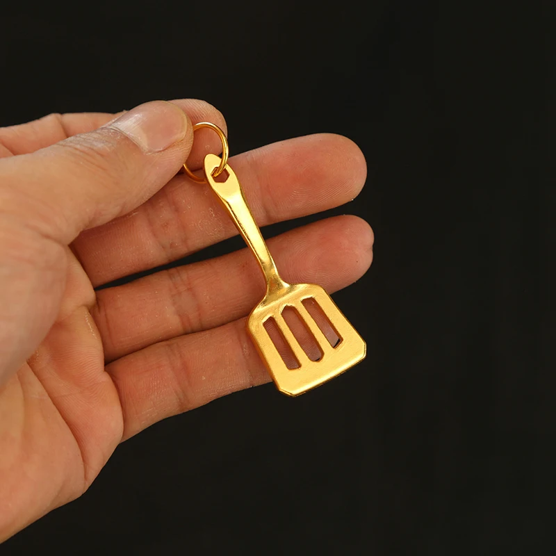 Durable Golden Shovel Keychain for Creative Use