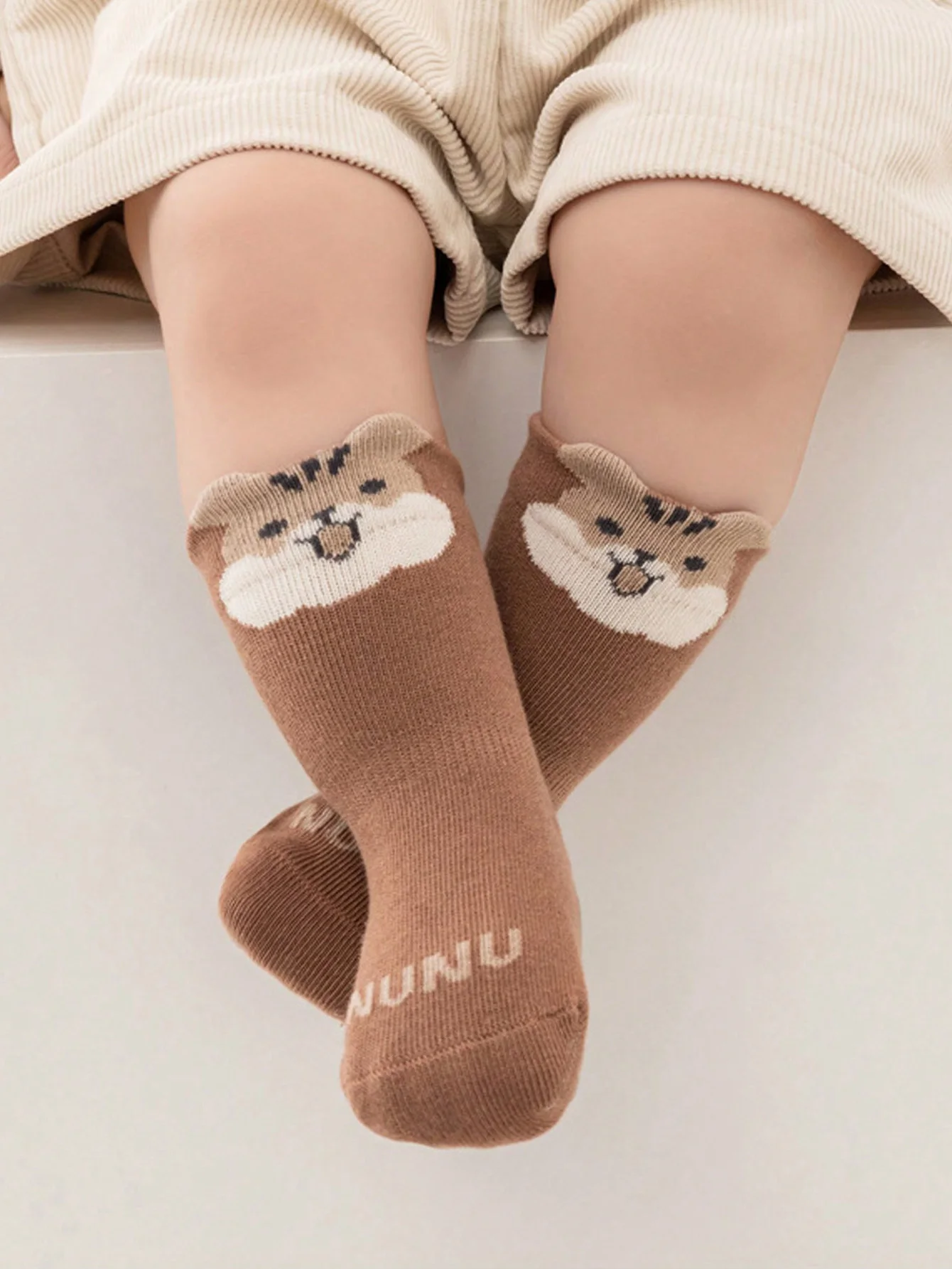 4 Pairs of Floor Socks Indoor Soft Sole Non-Slip Toddler All Year Round Cartoon Glue Boys and Girls Kidsren's Socks 4