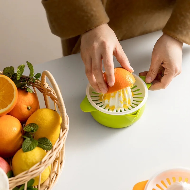 Manual fruit juicer lemon squeezer high-quality lemon fruit orange juice press lid portable mini juice cup citrus hand juicer with bowl kitchen gadget, fruit juicer, lemon squeezer