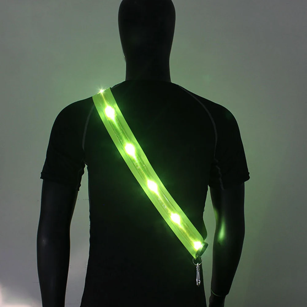 LED 러닝 벨트 충전식 사이클링 LED 어깨 스트랩 남성 여성 야간 안전 야외 하이킹 조깅 워킹 라이트 기어
