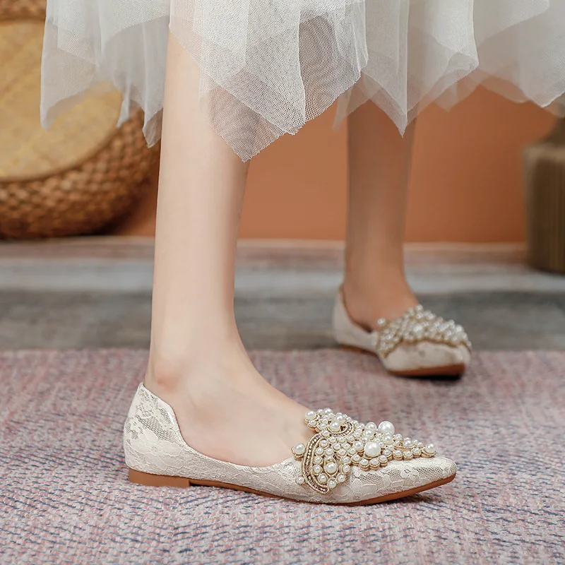 Shoes Women 2023 Designer Beads Wedding  Lace Embroider Flats Woman Ballerina Pointed Toe Pearl Loafers Sneakers Plus Size