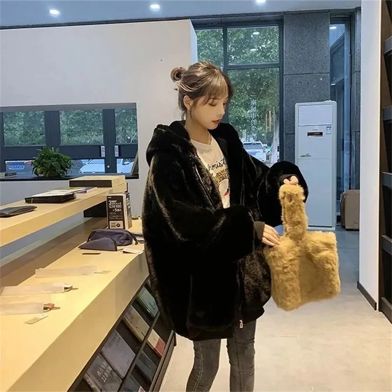 Fur Coat Thick Autumn and Winter Lamb Plush Women's Mink Coat 2024 New Mid length Fashionable