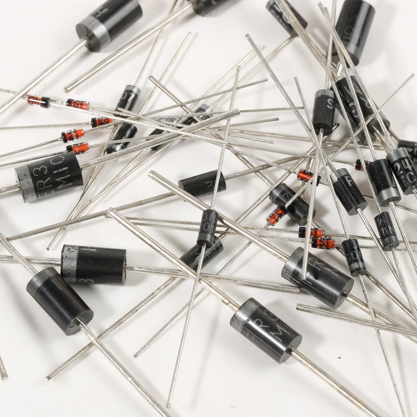 10-50pcs High Quality Rectifier Diode 1N4007 1N4001 1N5408 1N5819 1N5822 FR107 SR240 SR5100 RL207 UF4007 6A10 10A10 20A10