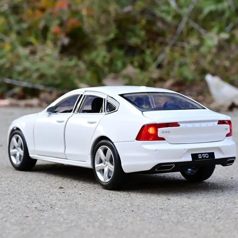 1:32 VOLVOs S90 Alloy Car Model Diecast & Toy Vehicles Metal