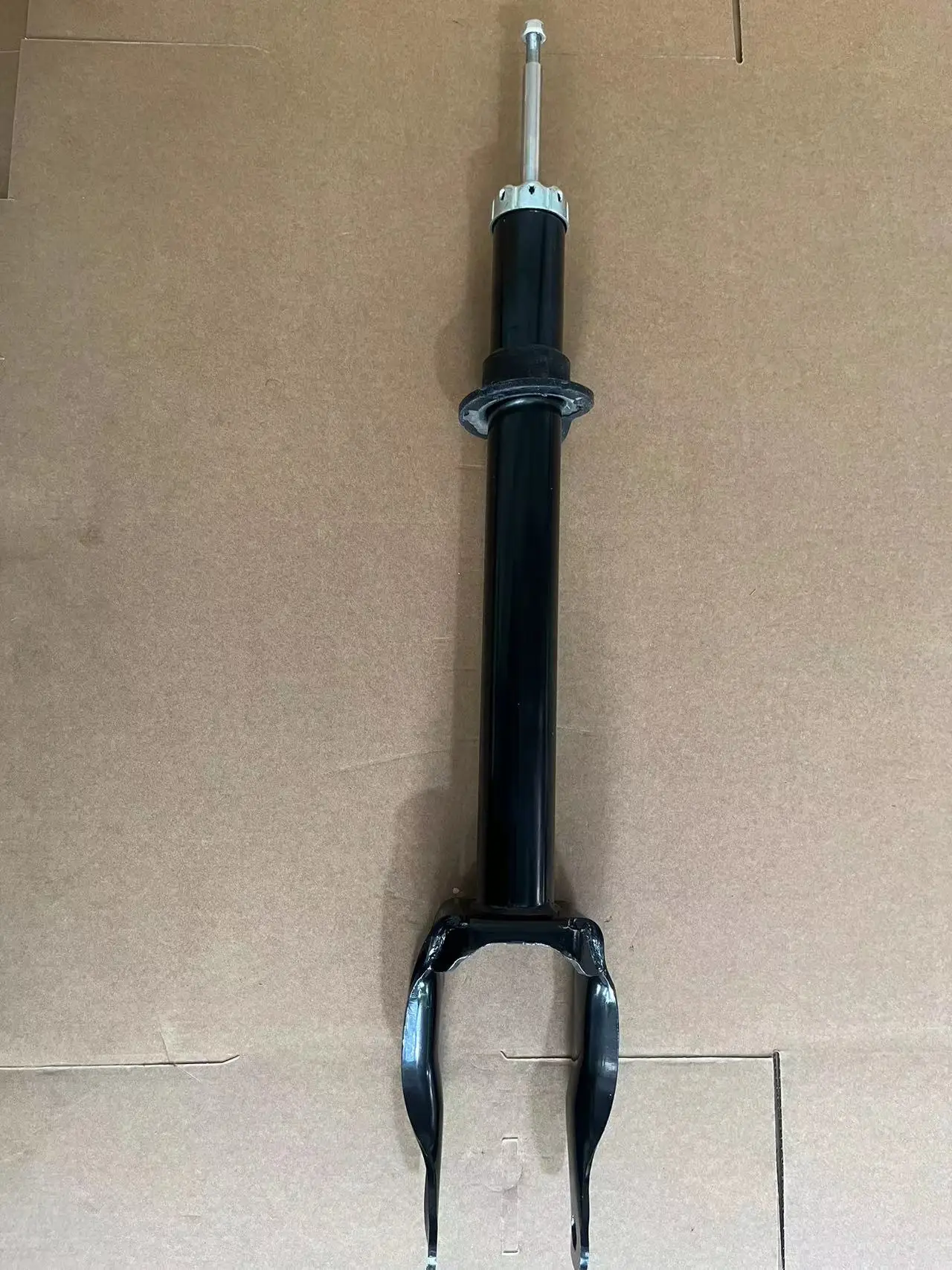 

Front Right or Left Shock Absorber Fit Mercedes W166 GLE C292 ML350 A1663232400