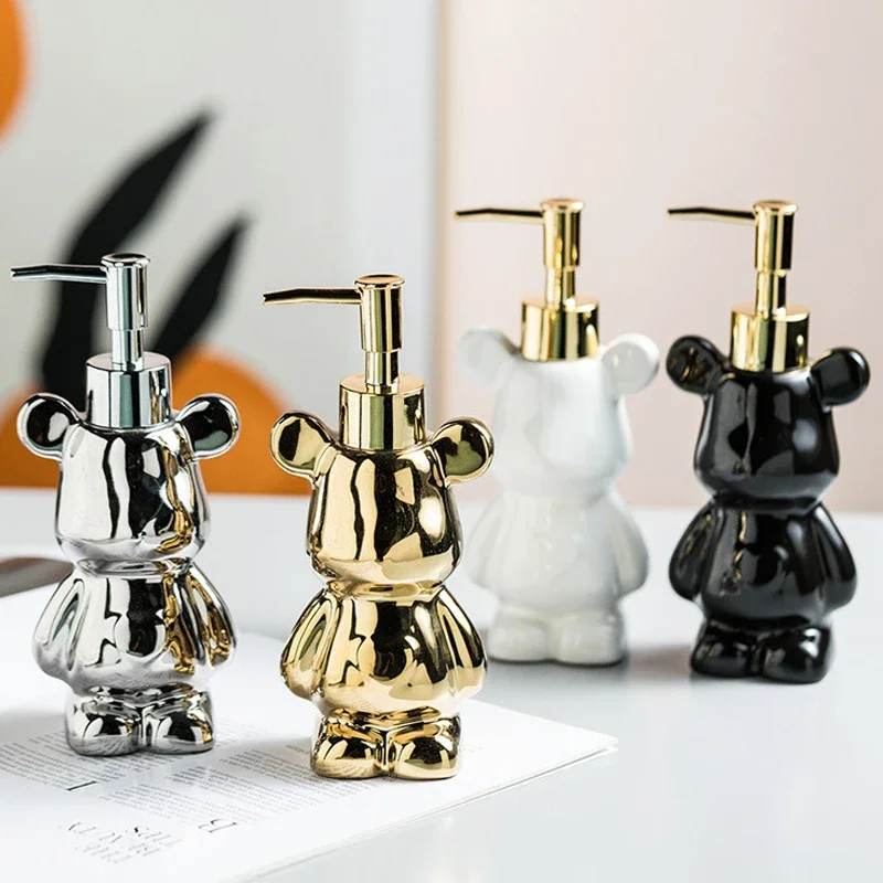 Creative Electroplating Bear Ceramic Emulsion Bottle Soap Bottle Shampoo Distributor Home Bathroom Decoration Ornaments 200ML soap dispenser