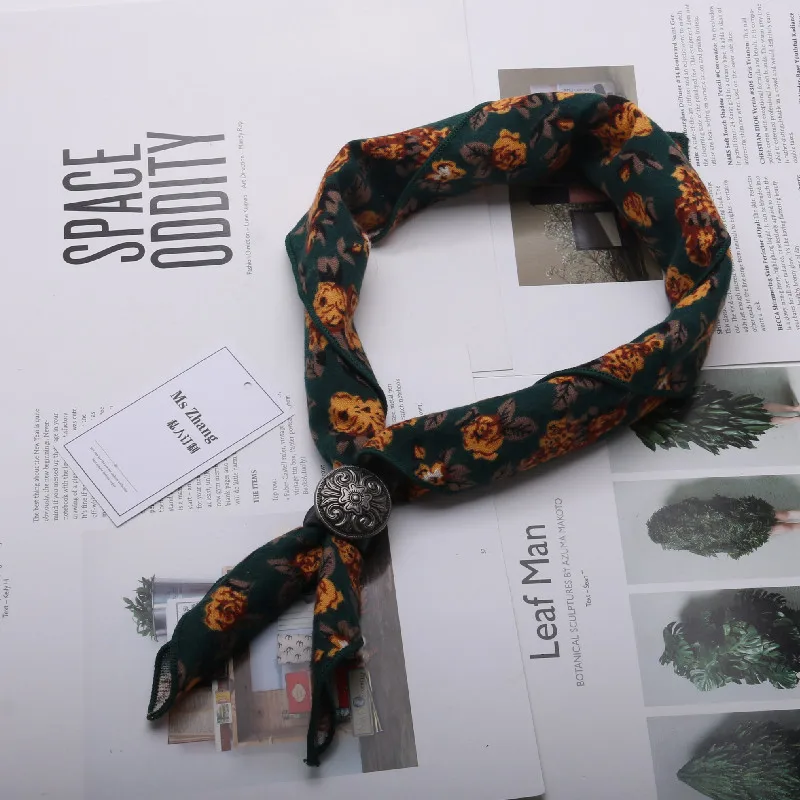 1. size 60 * 60cm includes leather buckle