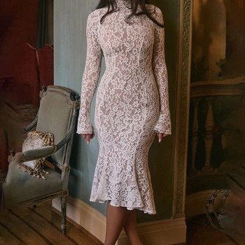 Elegante Abito Midi in Pizzo a Collo Alto e Maniche Lunghe, Aderente, Tinta Unita per Donna