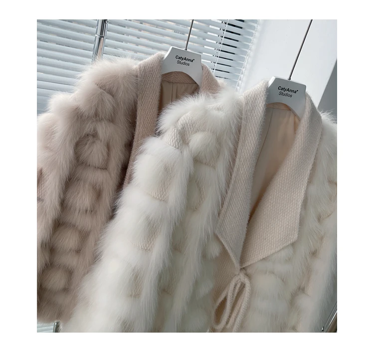 2025 New Style Real Fox Fur Coat Winter Women Loose Style Knitted Cardigan Jacket blended Thick Warm