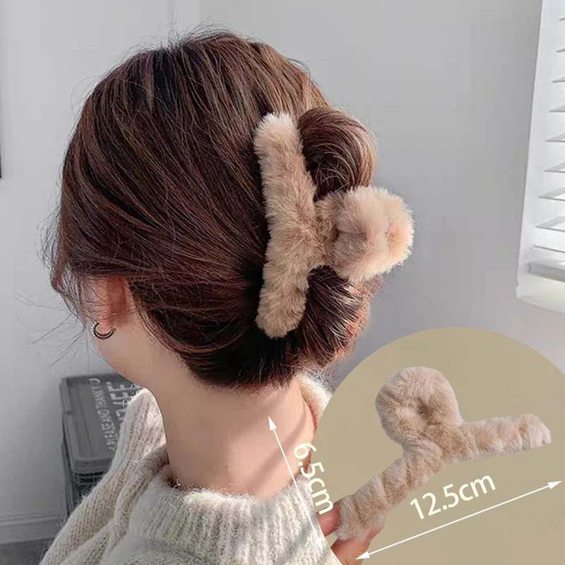 17KM Korea Plush Hairpins Warm Autumn Winter Hair Clips for Women Shark Plus Size Hair Claws Trendy Fashion Hair Accessories New