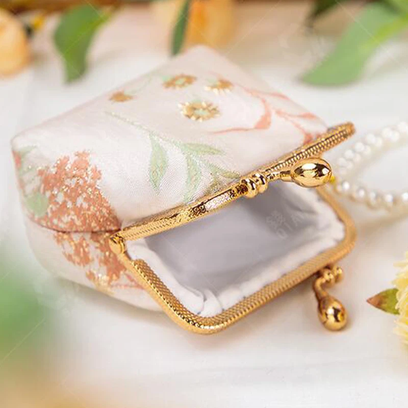 Chinese Style Embroidered Brocade Coin Purse Elegant Retro Small Mini Bag Wedding Party Luxury Designer Women Evening Clutch 5