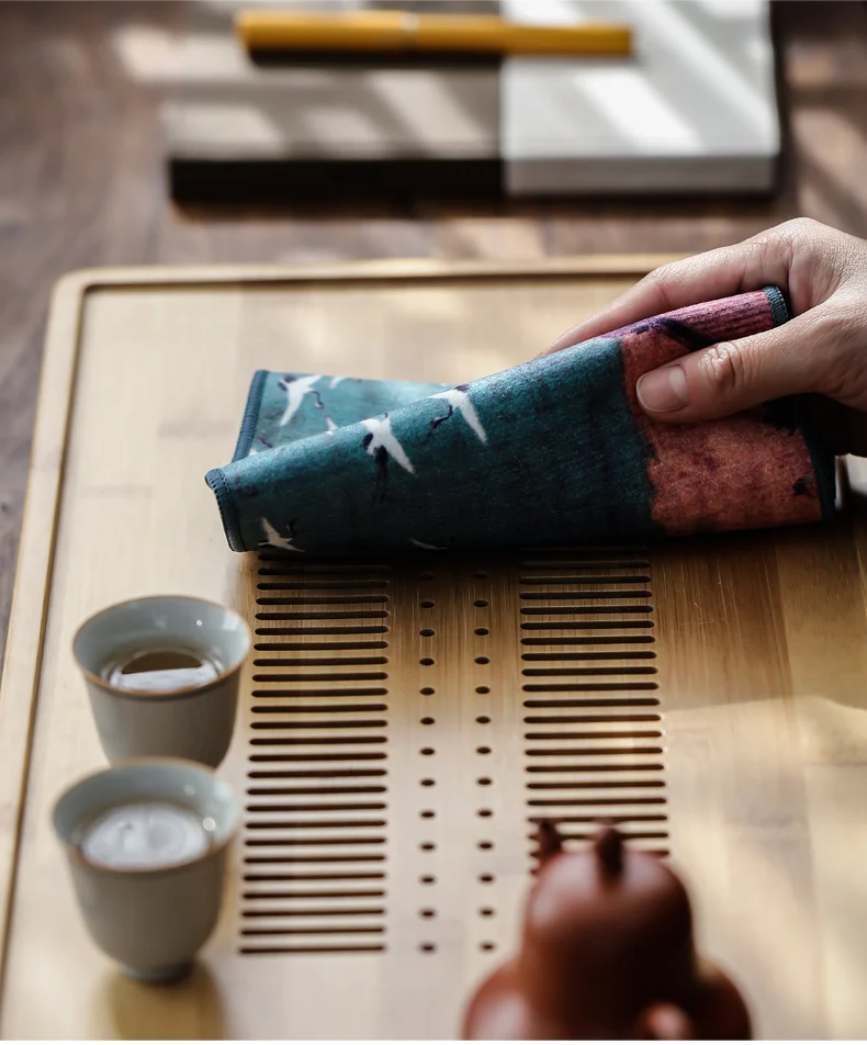 Description Picture 3 of itemChinese Thickened Tea Towel Absorbent Water Rag Tea Napkins Soft Cloth Plush Imitation Deerskin Towel Table Mat Coaster Tea Set