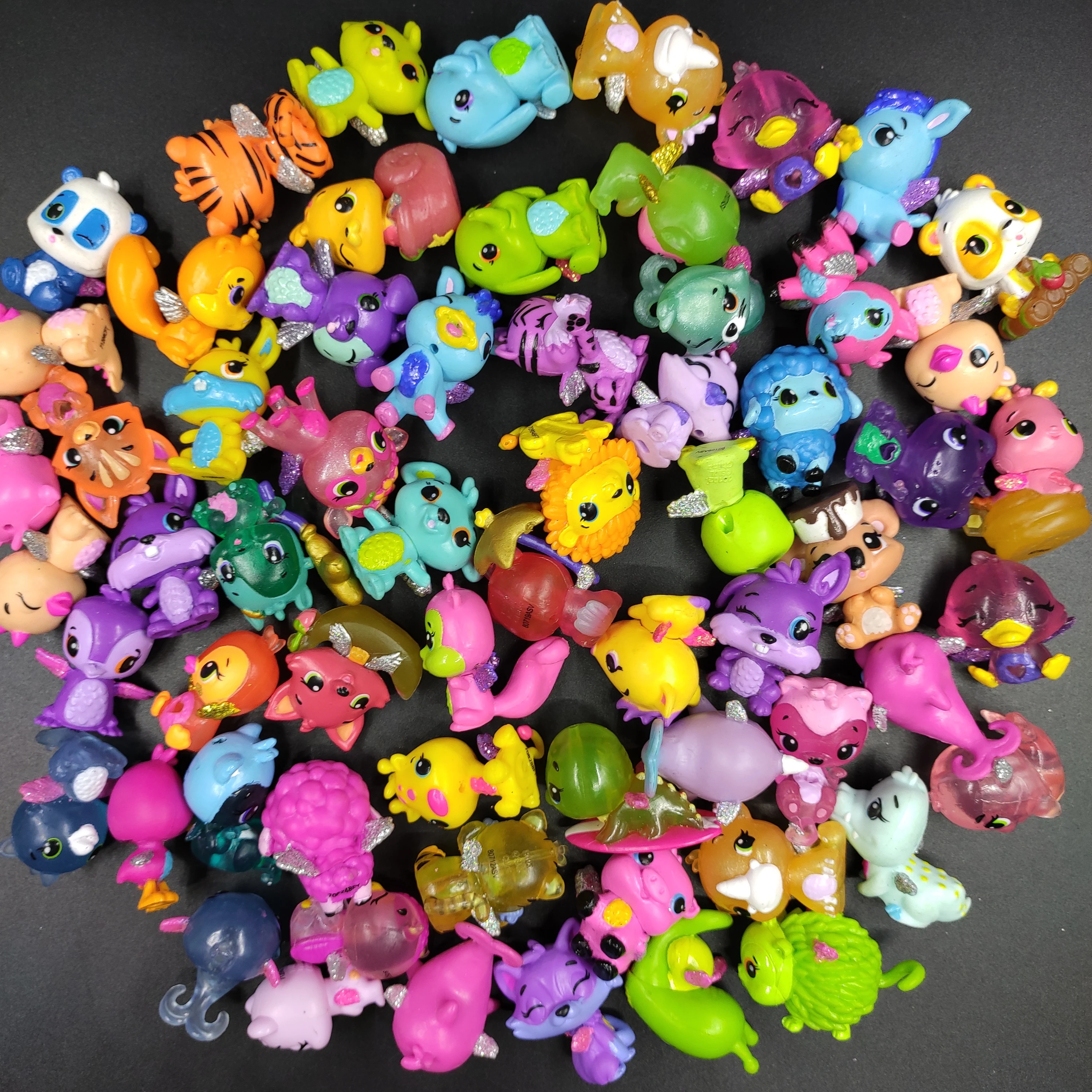 Hatch Magic Egg Pet Figure Collection 10Pcs Original Send Different PVC Children's Festival Toys action figures toys