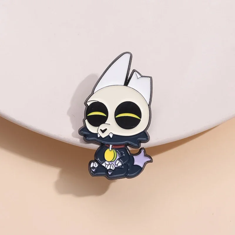 Pin de esmalte de la casa del búho, broche de insignia de solapa de personaje de la serie de películas de animación de dibujos animados del rey del bebé, regalo de joyería, accesorios al por mayor