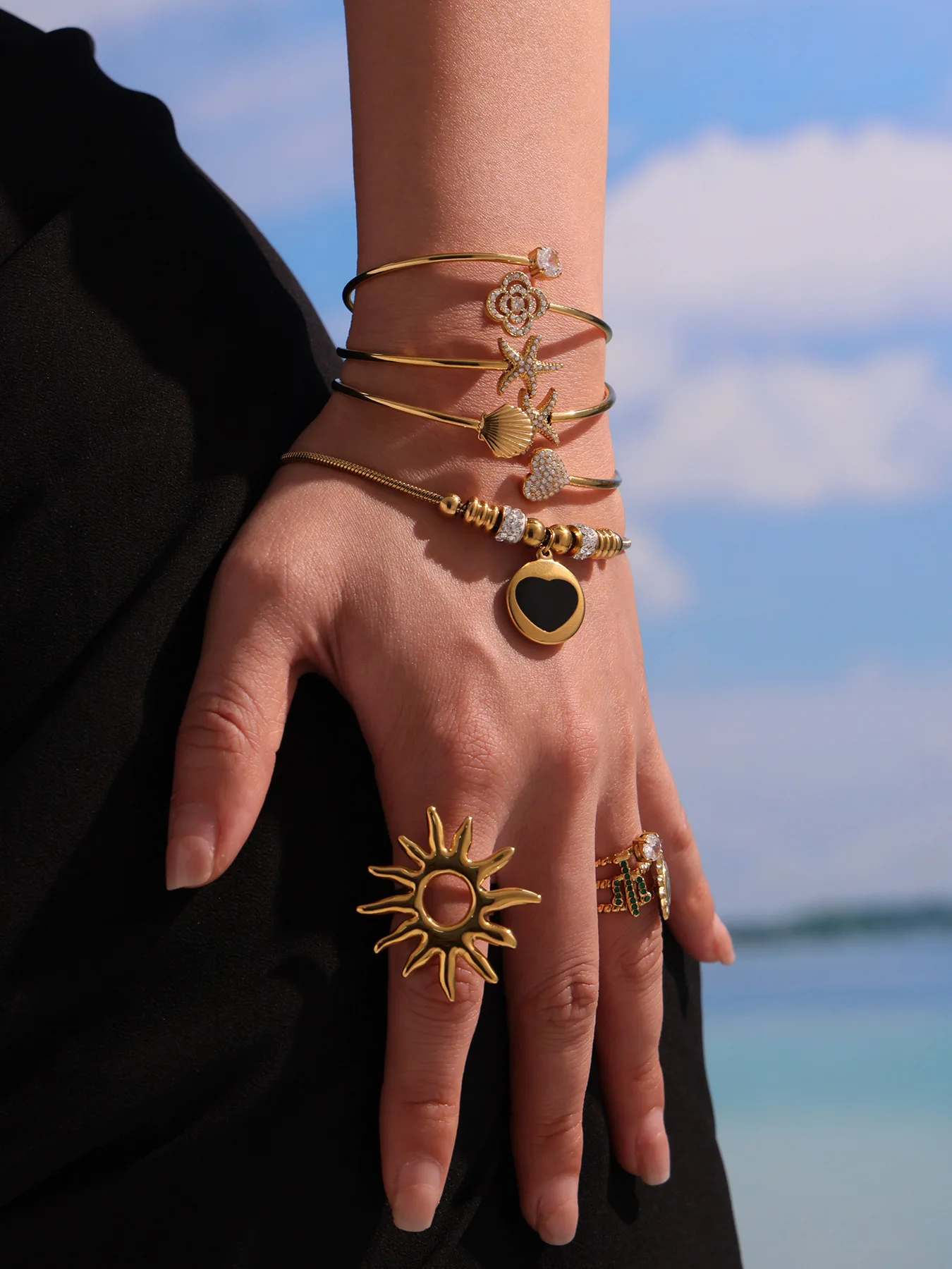 Schwarzes Herz Emaille Goldener Anhänger Armband Damen 316 Edelstahl Vergoldet 18K Zirkon Luxus-Armband Exquisiter Schmuck – Detail 1