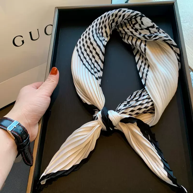 INF Elegante Sciarpa Di Seta Floreale - Sciarpa Quadrata Di Raso Da Collo Da Donna 7314280849192