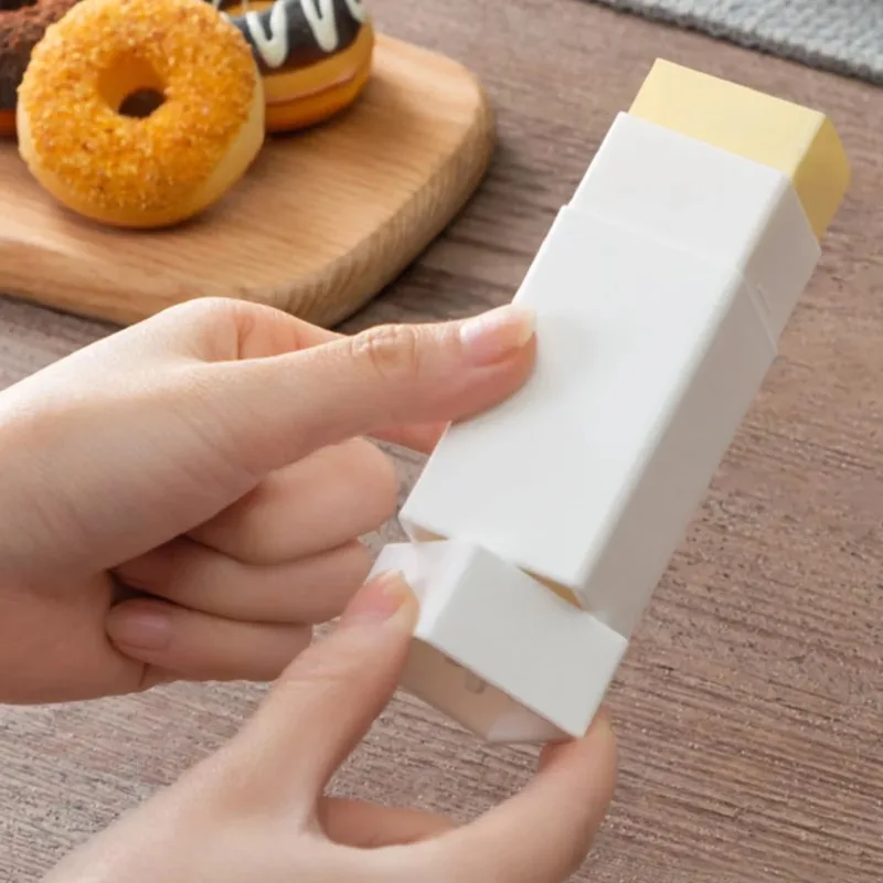Butter spreader holder Handy Solid Butter spreader holders Sticks Plastic storage box Small kitchen baking tools Container Cheese keeper case 1PC