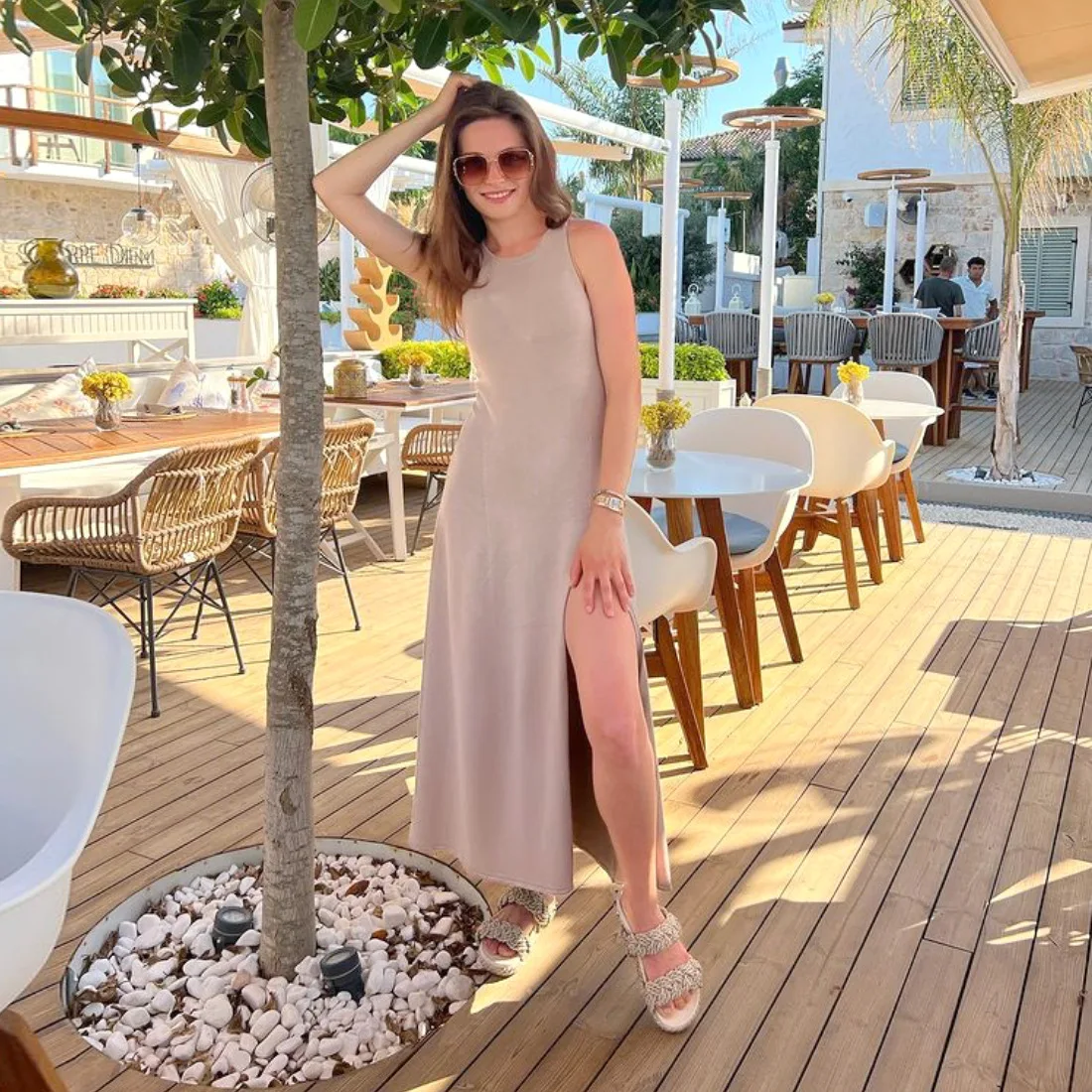 Summer New Sleelvess Slim Bodycon Dress Women Casual High Split Out Solid Holiday Beach Sundress White Tank Dresses 2025